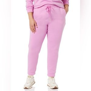 NWT Women’s Lilac Fleece Sweatpants Joggers